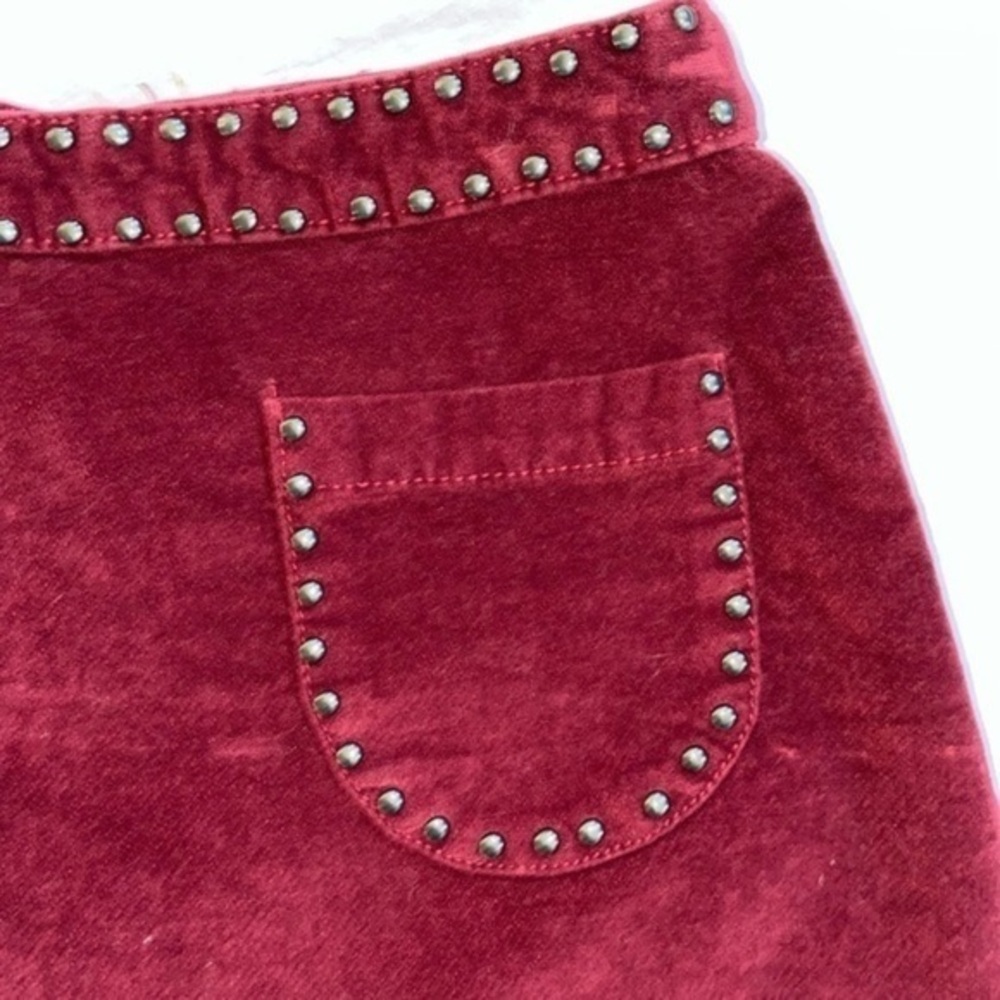 Holiday Skirt Size 2 Studded Pockets and Waist By Mossimo In EUC